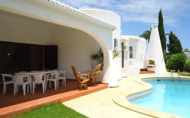 Villa Century