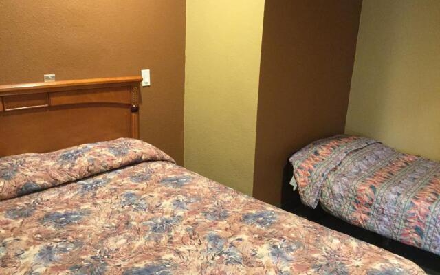 Beverly Inn