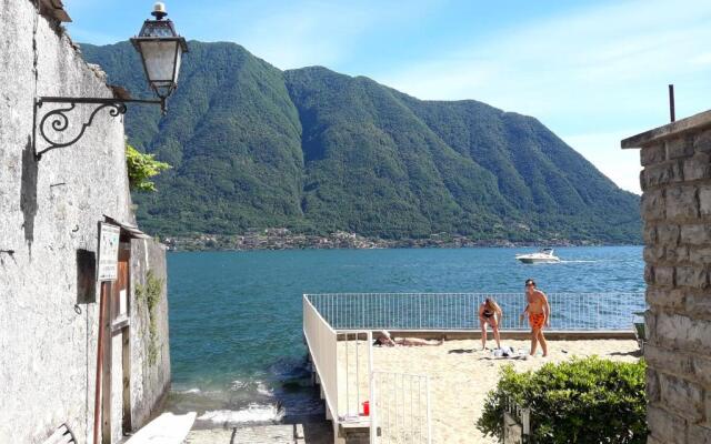 Casa Isola