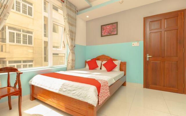 Oyo 621 Hoang Truong Hotel