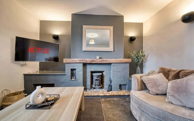 Host Stay Birches Barn