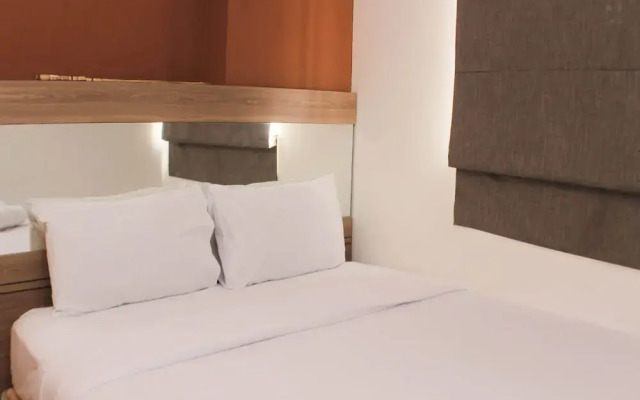 Comfy And Tranquil 2Br Bassura City Apartment Near Mall