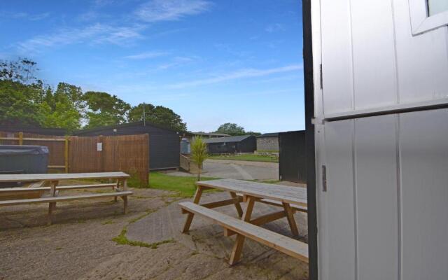 5 Bed Barn Conversion - with private hot tub