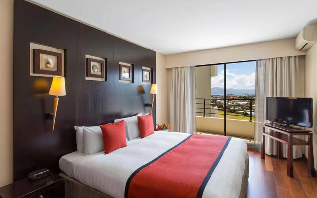 Ramada Hotel & Suites Noumea