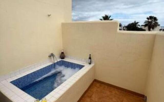 Casa May