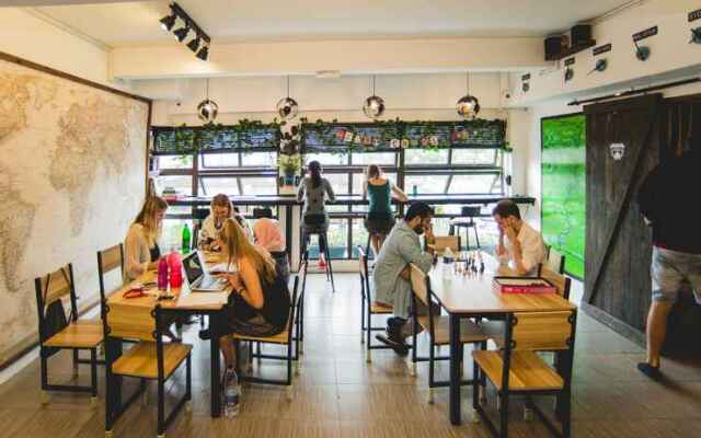 Traveller Bunker Hostel 1