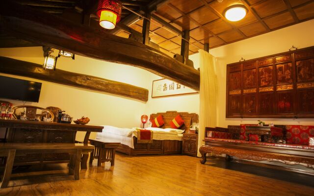 Qi's Mansion