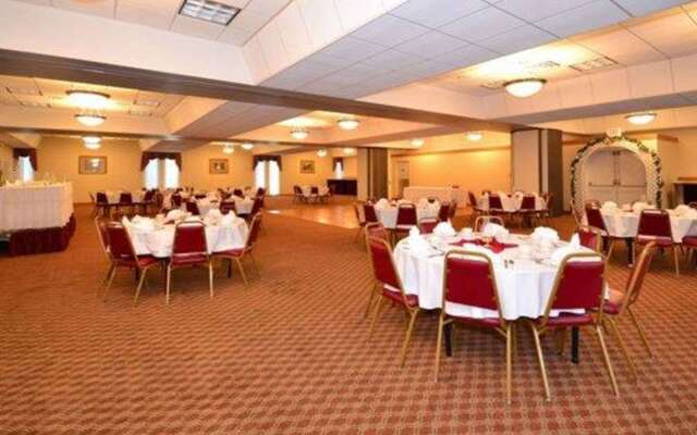 Quality Inn & Conference Center Franklin Downtown