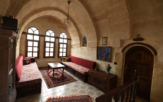 Canela Cave Hotel