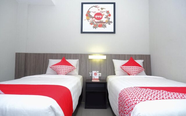 Love In Hotel and Resort