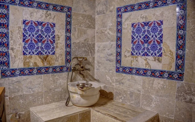 Nar-I Ask Cave Hotel