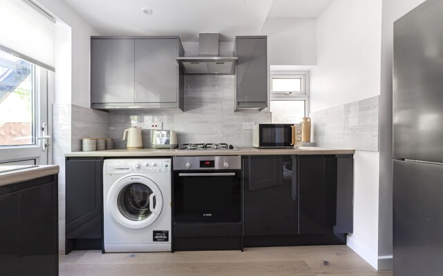 The Neasden Villas