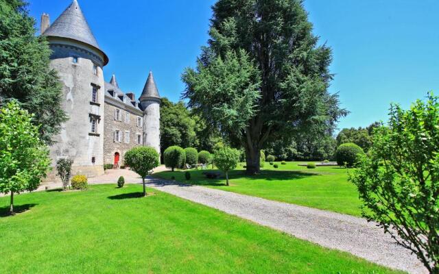Hôtellerie de Plein Air Camping Leychoisier