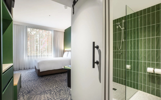 Holiday Inn Dandenong by IHG