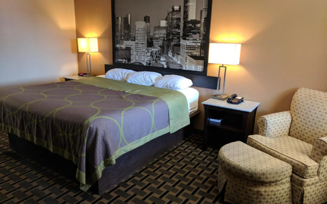 Platinum Inn & Suites Willowbrook Houston