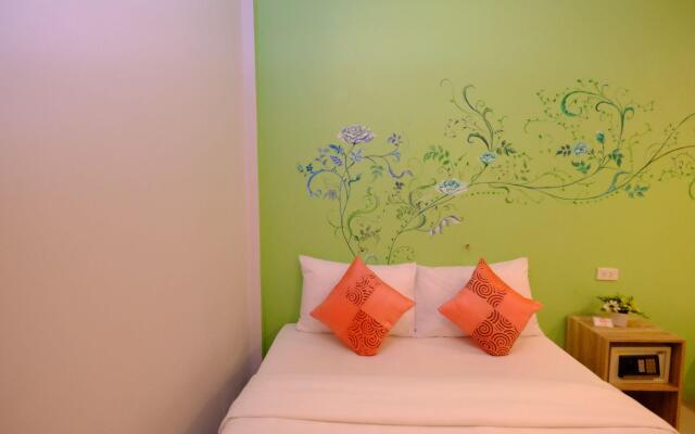 Lanta at Lanta Place