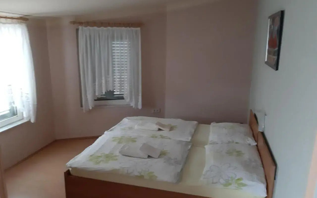 Apartmani Plavo Sidro