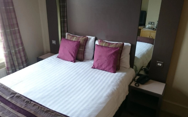 Regent Hotel