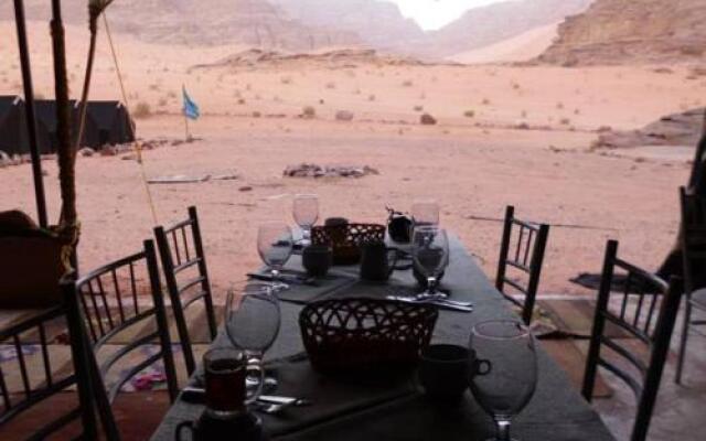 Wadi Rum White Mountain Camp