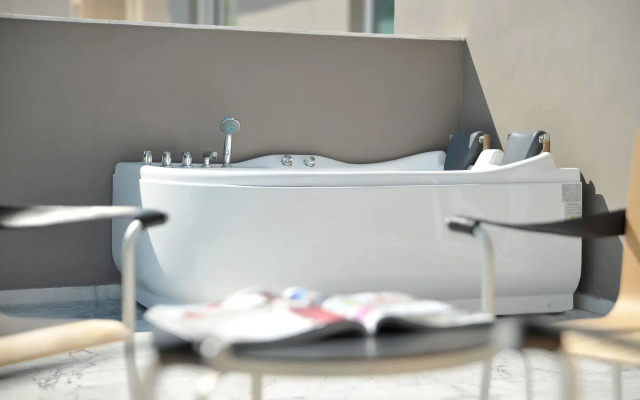 Athenian Riviera Hotel & Suites