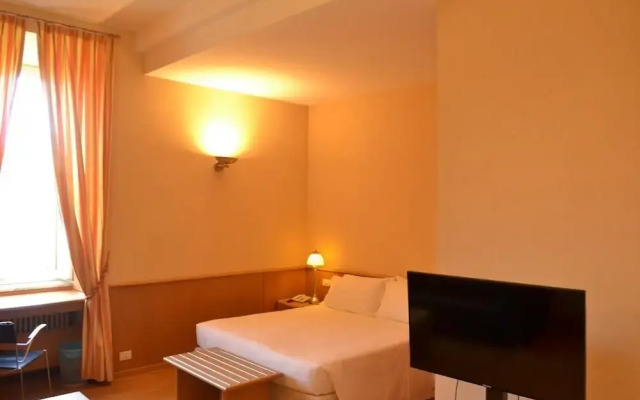 Dynasty Suites