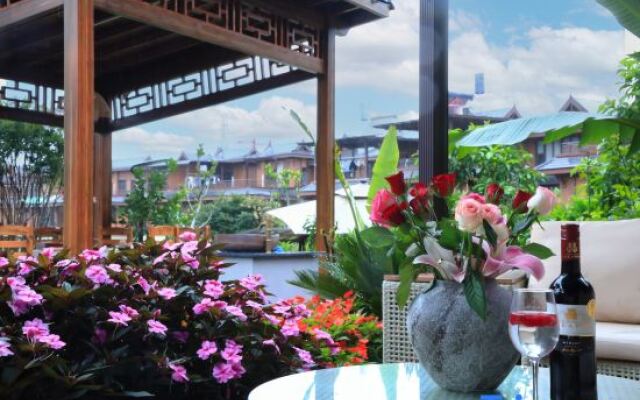 guiyuan Homestay (Yi Nationality Ancient Town)