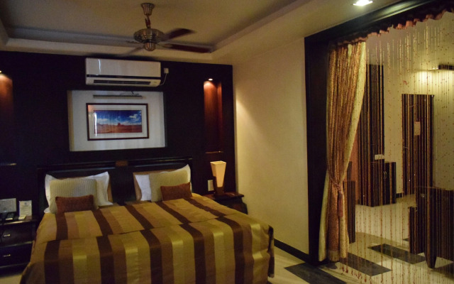 Hotel Pushpak