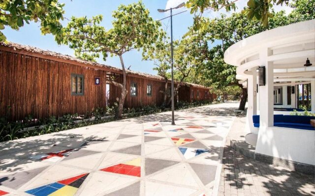 Crusoe Cabins Casobe