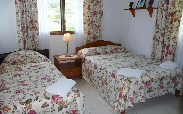 Le Manglier Guest House