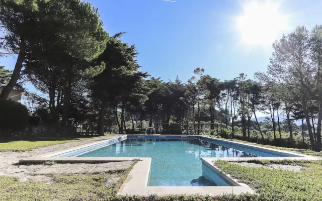 Sintra Classic Villa by Homing