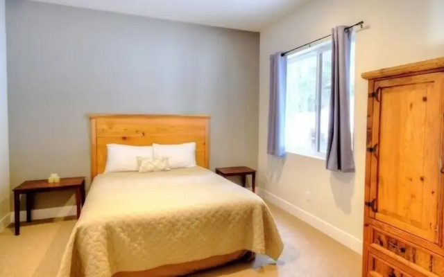 Scenic Wonders Eureka 3 Bedrooms