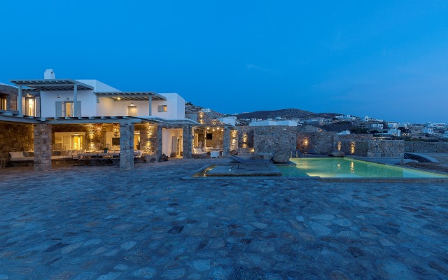 Villa Pergisos by Whitelist Mykonos