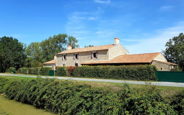 Au Clos Des Templiers