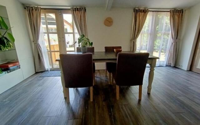 Bij de Vlaamse Schuur