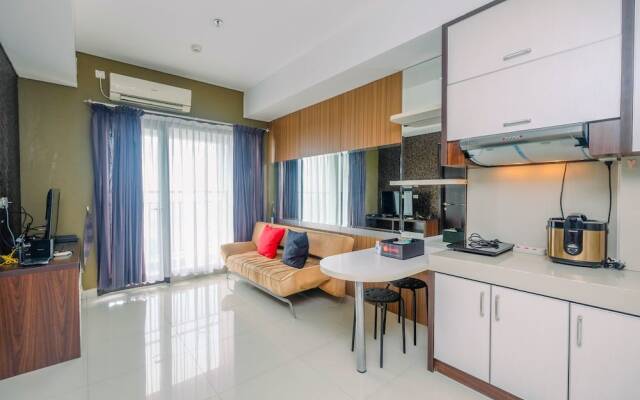 Comfy and Minimalist 1BR Apartment at Atria Residence