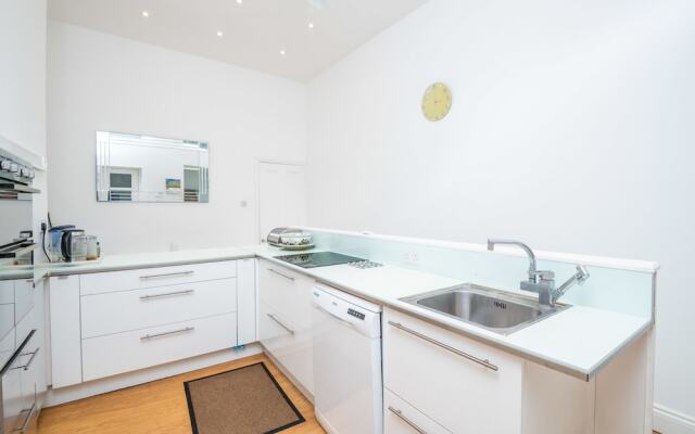 Exquisite Hampstead Home near Regents Park