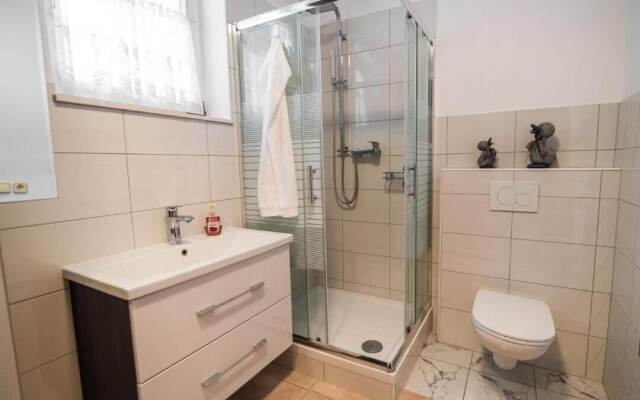 Exclusive Apartment In Villa With Private Garden