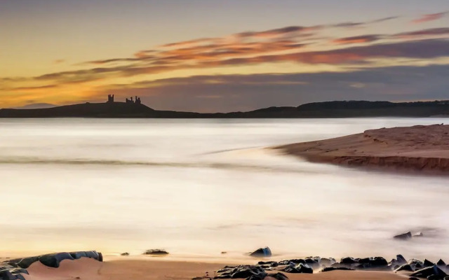 Whinstones at 4 The Villas