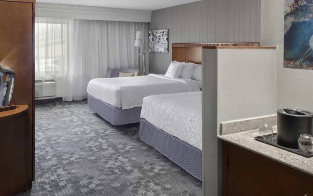 Courtyard by Marriott Paramus