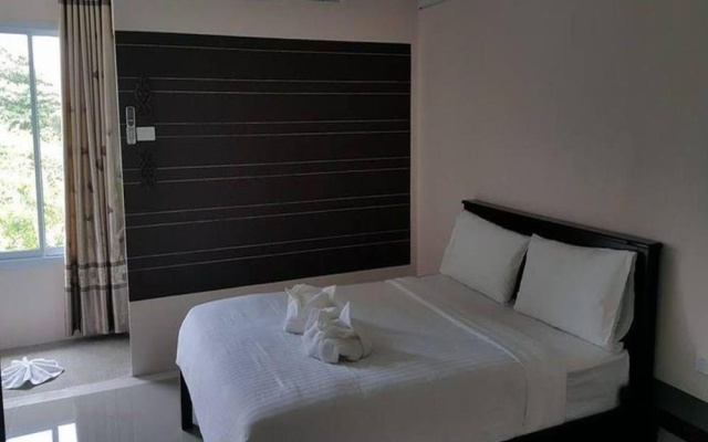 N Nine Hotel – Guest Rooms – Surat Thani