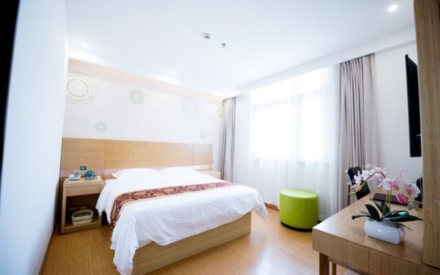 GreenTree Inn Shanghai Kangqiao Zhoupu Xiuyan Road Metro Station Kangs