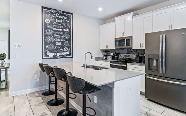 1563 Sandbagger Drive