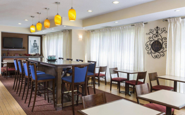 Hampton Inn Zanesville