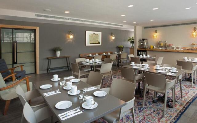 Sea Executive Suites