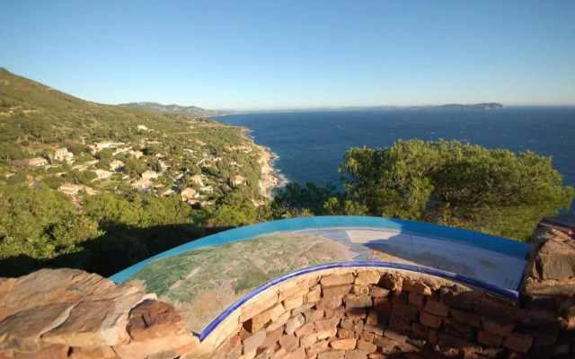 Duplex maison de village, plages, LESCLESDENICOLE