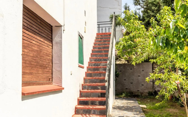 LA FARELLA 60 apartamento bien ubicado con balcón