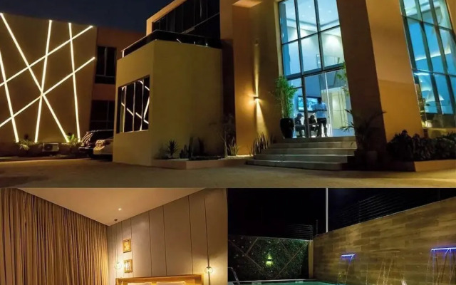 649 Suites