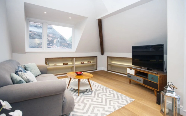 Hampstead Enjoy the Exclusive Atmosphere