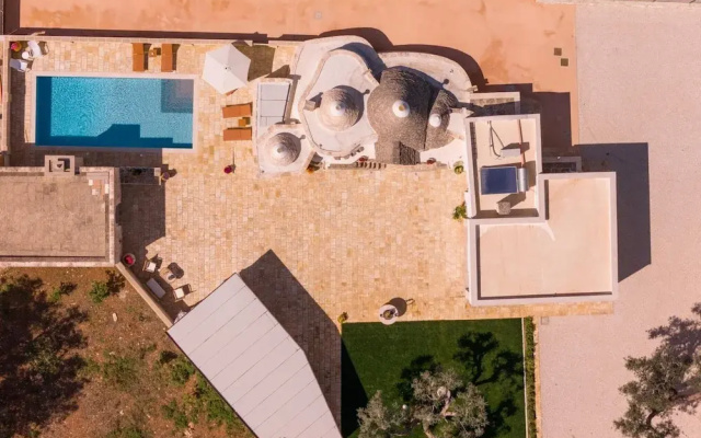 Trullo Amami con Piscina Privata