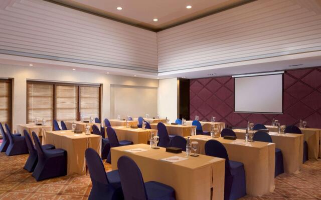 Отель Novotel Bali Nusa Dua - Hotel & Residences